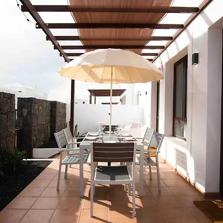Hotel Luna Blanca - Modernes Mit Privat Pool & Wlan Playa Blanca (Lanzarote)