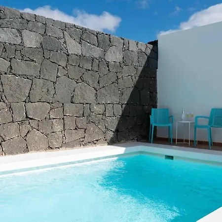Luna Blanca - Modernes Mit Privat Pool & Wlan Ξενοδοχείο