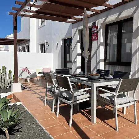 Luna Blanca - Modernes Mit Privat Pool & Wlan Ξενοδοχείο *