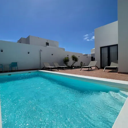 Luna Blanca - Modernes Mit Privat Pool & Wlan *